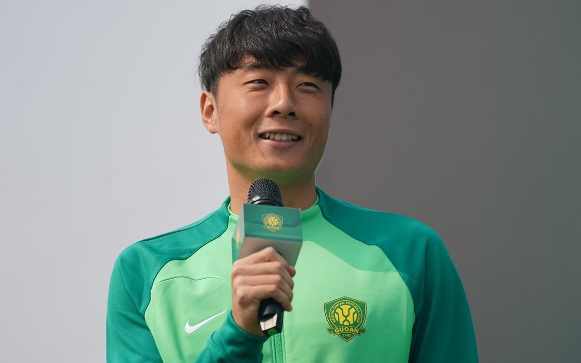 开云体育-关于梅西迎来二十赛季出色发挥，SKT观众热烈欢呼！比赛高潮迭起的信息-开云体育