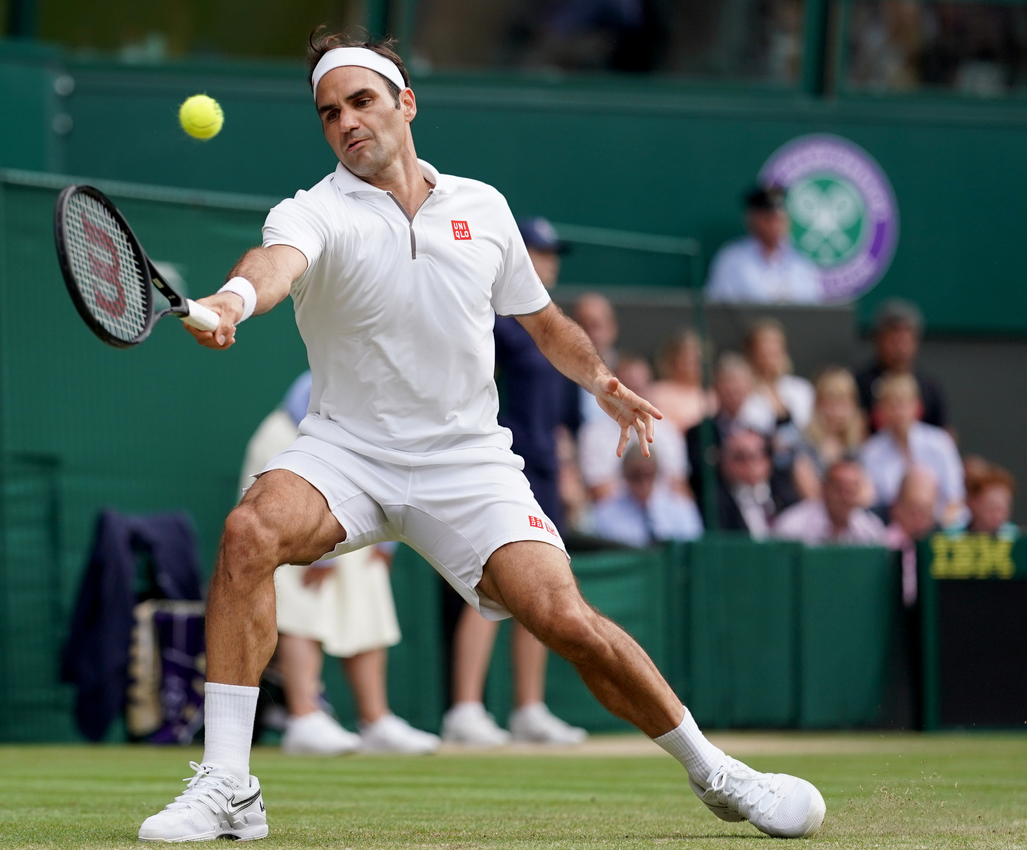 开云体育-日本队教练压力巨大!,费德勒遭遇二十持续失利比赛高潮迭起的简单介绍-开云体育